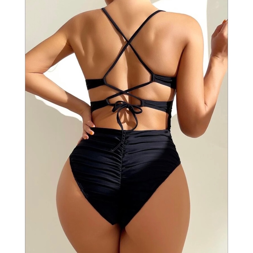 Criss-Cross back One piece Swimsuit